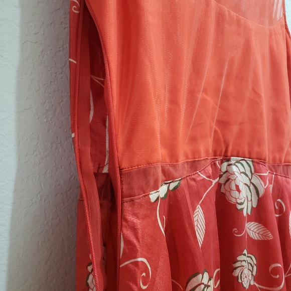 Long gown - Picture 6 of 7